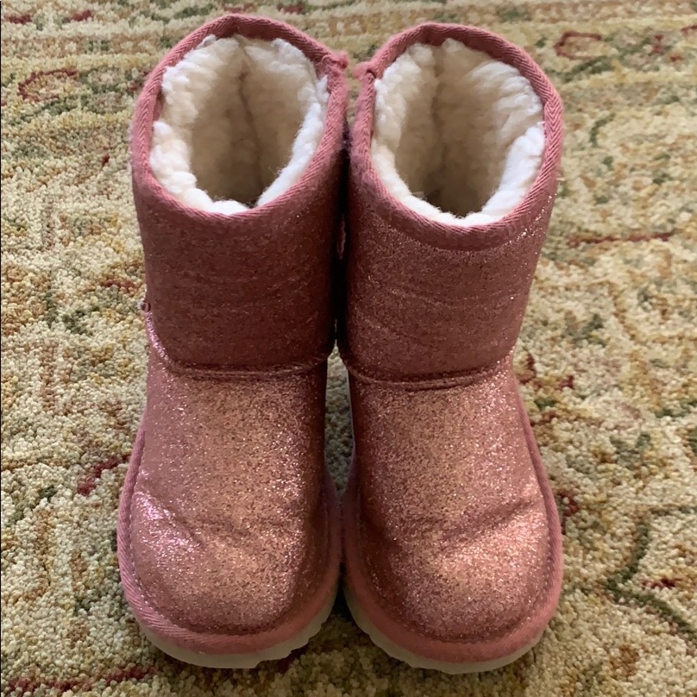 Little girl pink sparkle UGG winter boots size 9